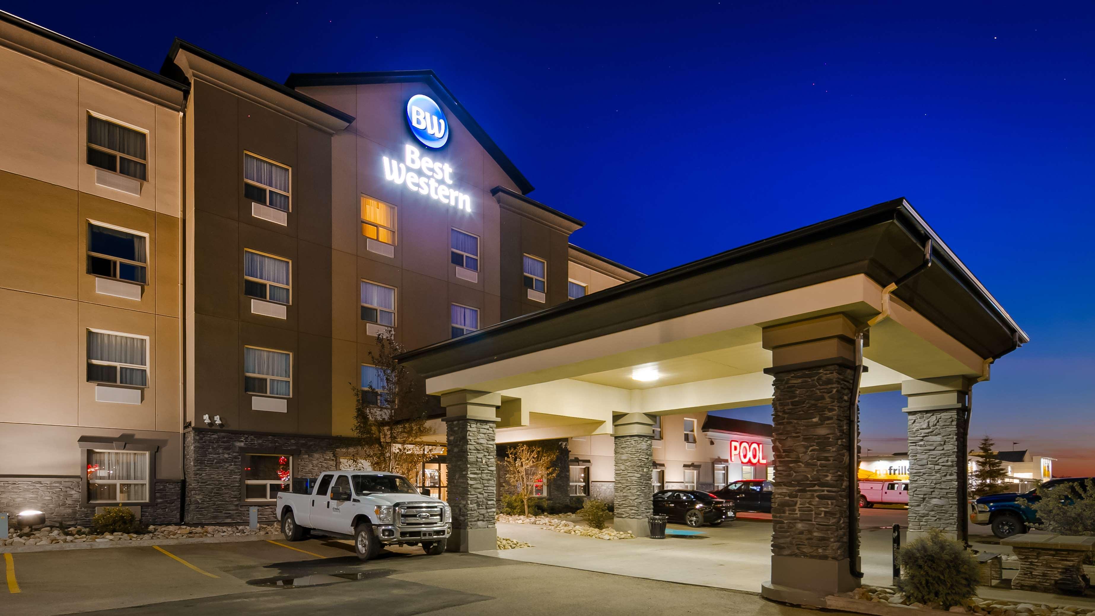 Best Western Wainwright Inn & Suites Εξωτερικό φωτογραφία