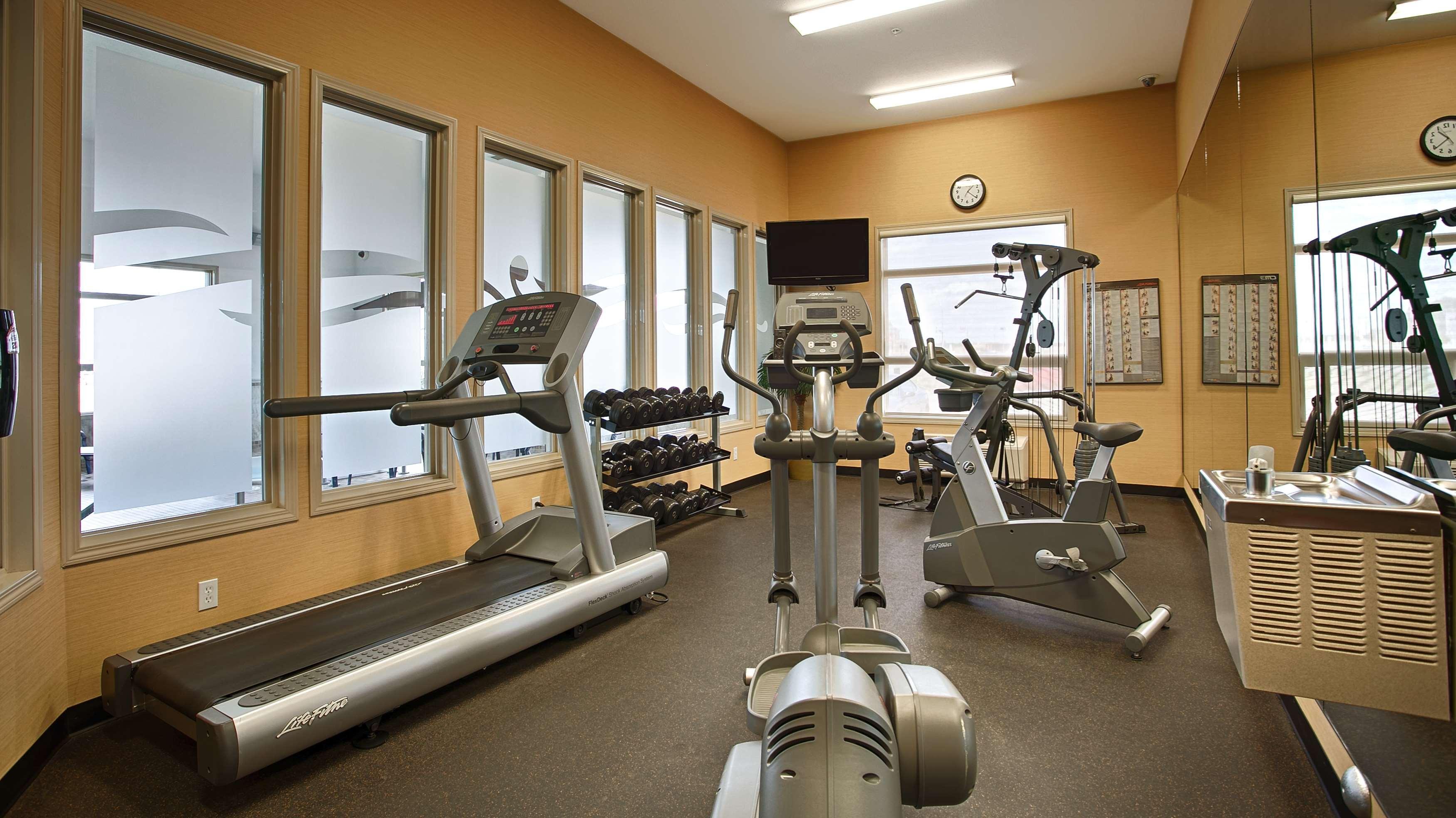 Best Western Wainwright Inn & Suites Εξωτερικό φωτογραφία
