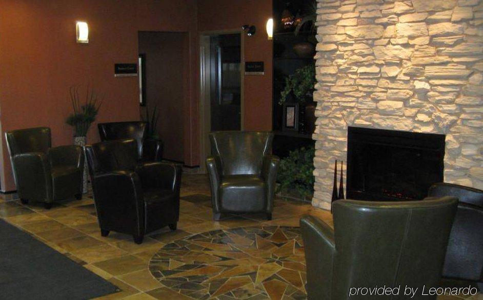 Best Western Wainwright Inn & Suites Εσωτερικό φωτογραφία
