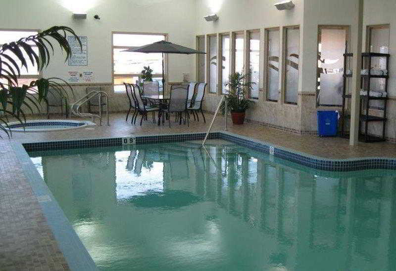 Best Western Wainwright Inn & Suites Εξωτερικό φωτογραφία