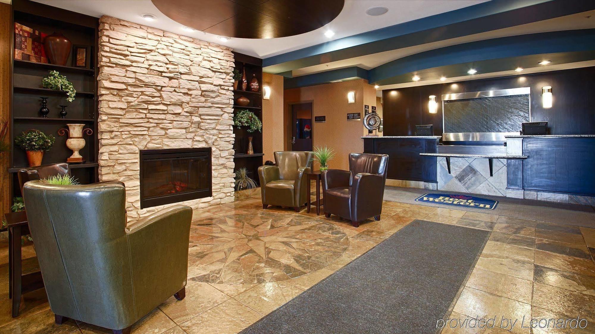 Best Western Wainwright Inn & Suites Εξωτερικό φωτογραφία